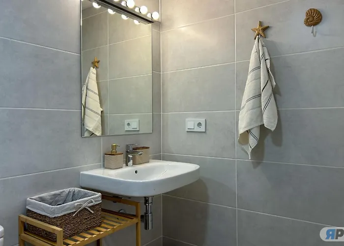 Appartement Con Terraza Y Vista Al Jardin *