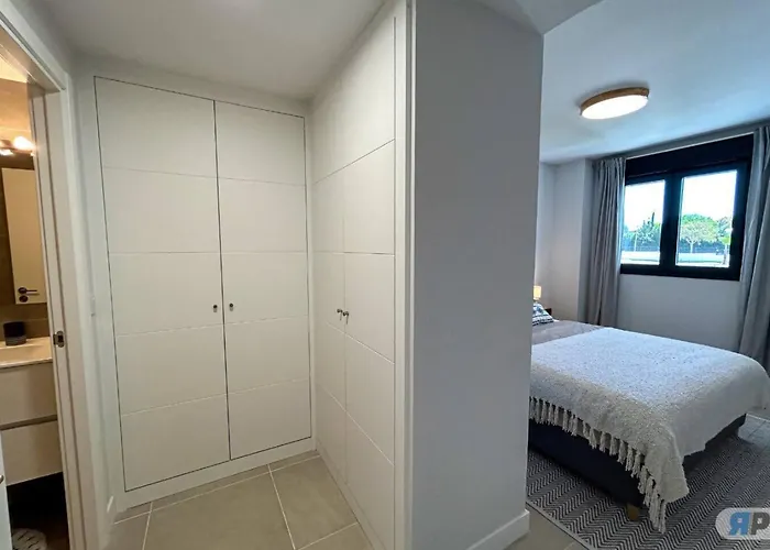 Con Terraza Y Vista Al Jardin Appartement