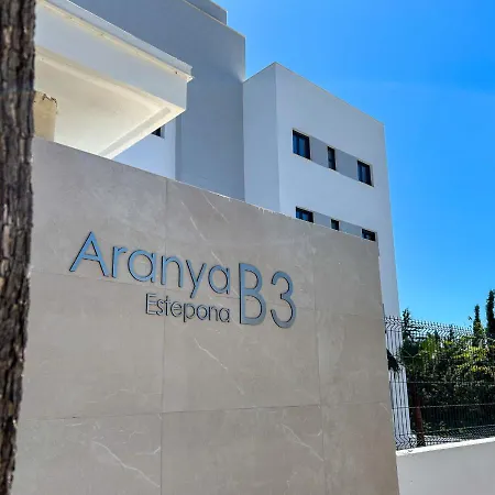 Con Terraza Y Vista Al Jardin Appartement