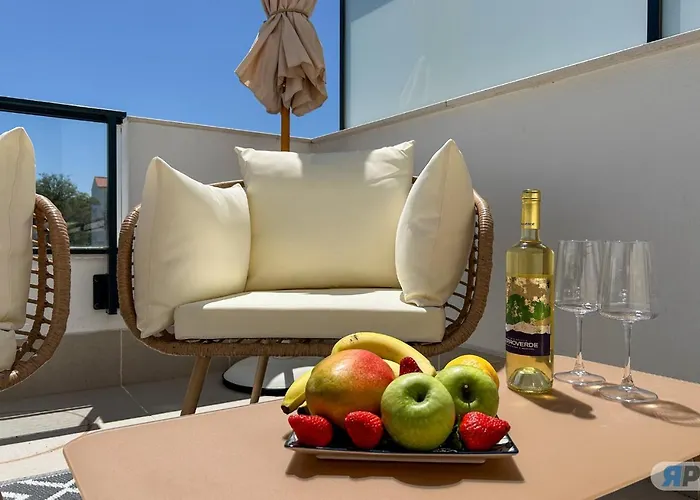 Con Terraza Y Vista Al Jardin Apartment Estepona