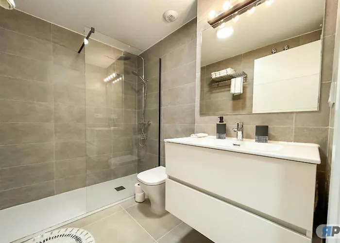 Con Terraza Y Vista Al Jardin Apartment Estepona