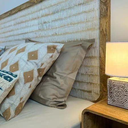 Con Terraza Y Vista Al Jardin Appartamento Estepona