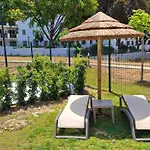 Con Terraza Y Vista Al Jardin Apartment *